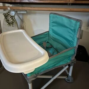 Portable Kids Booster Seat with Tray - Teal and Gray